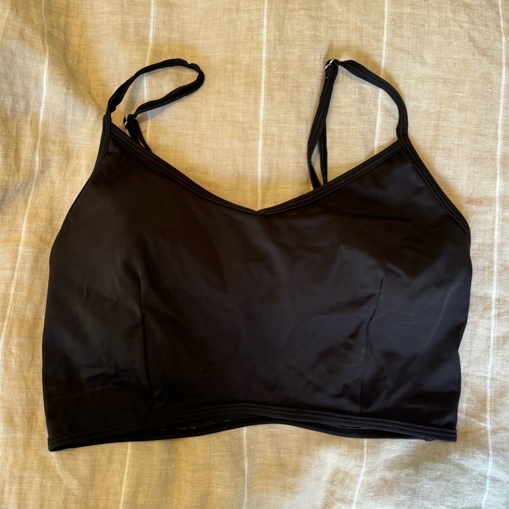 Kortni Jeane Black V’d Crop swim Bikini Top